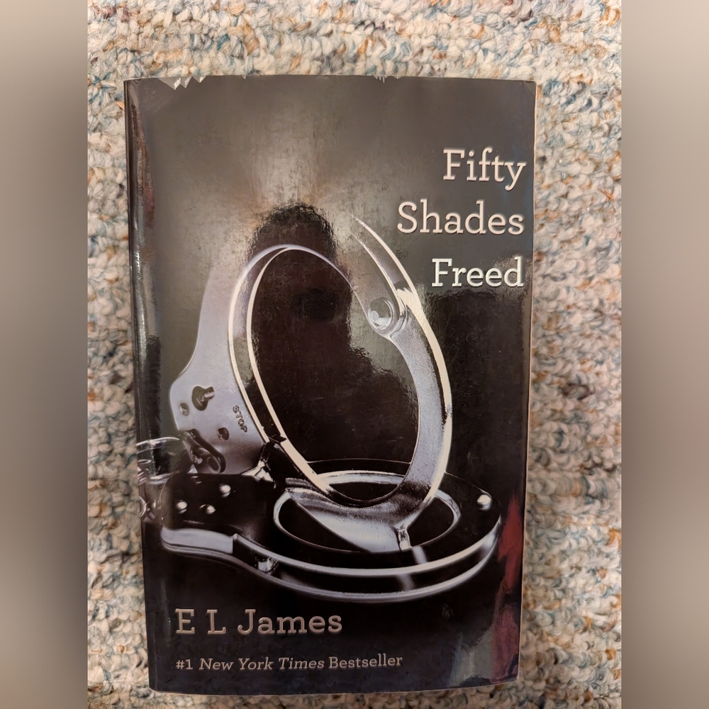 Fifty Shades Freed Handcuffs